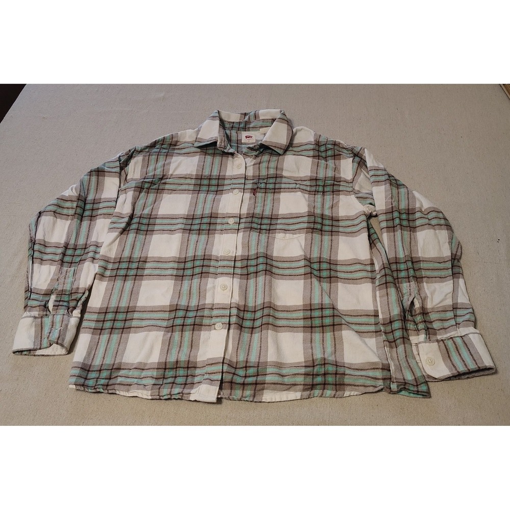 Levi­s Plaid Flannel Shirt Long Sleeve Button Up Casual Top Size Small DD‎